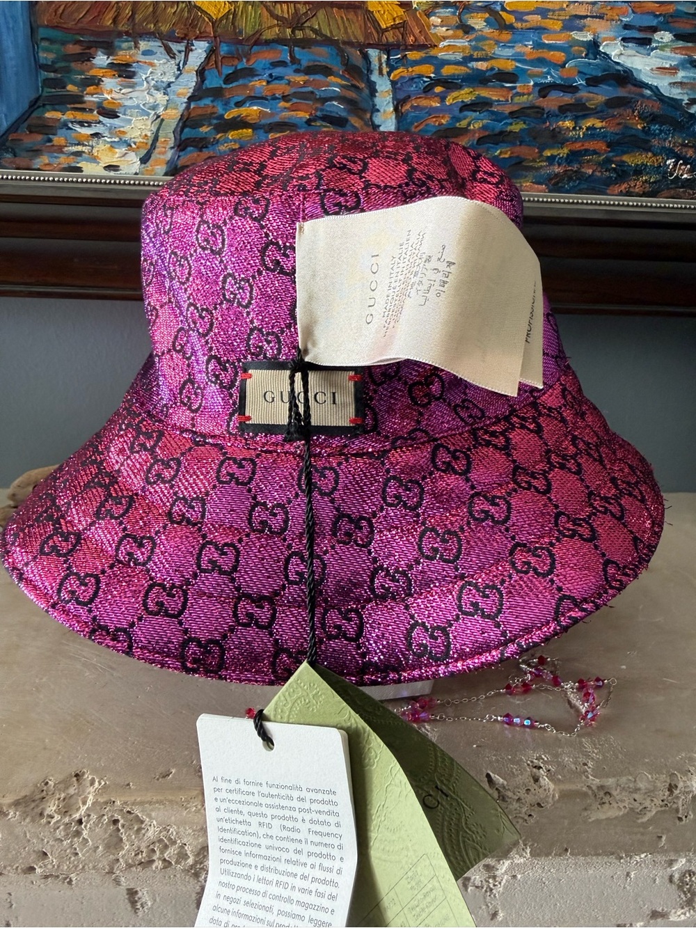 Gucci Reversible Hot Pink Jacquard Bucket Hat - Picture 4 of 8